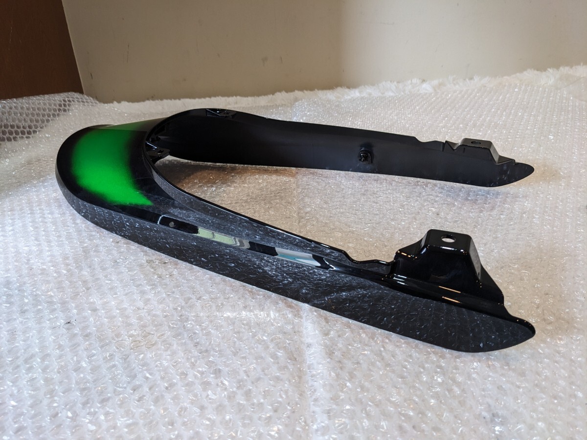 Kawasaki Z900RSカフェ 純正テールカウル 美品拍卖