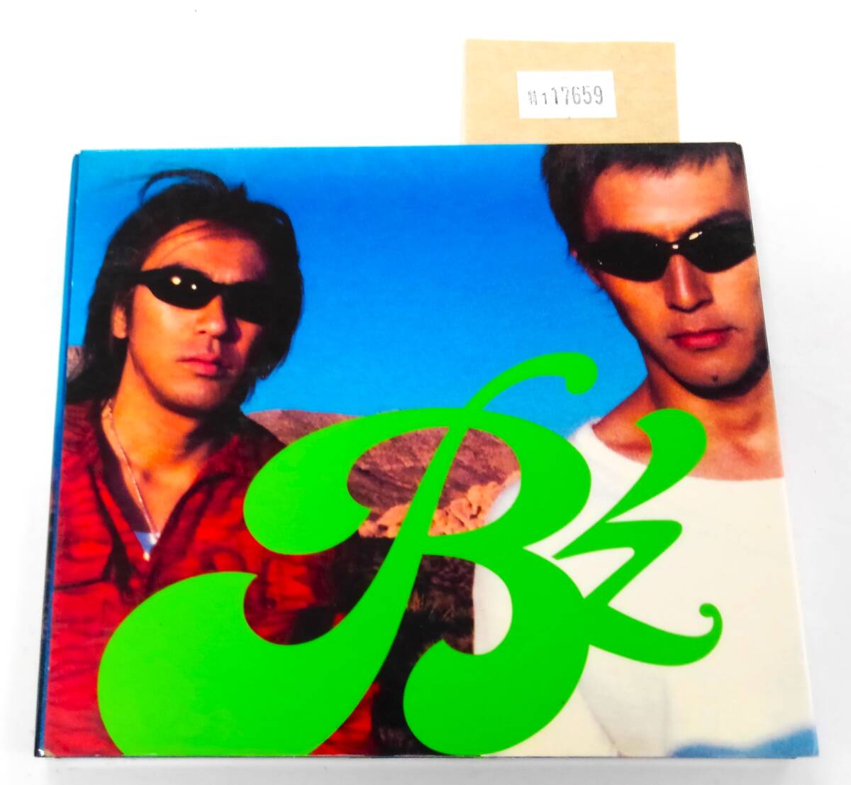 万1 17659 B'z / GREEN 【アルバムCD:BMCV-8005】 2002年 デジパック ※デジパックにスレ,discにキズ(再生確認済)拍卖