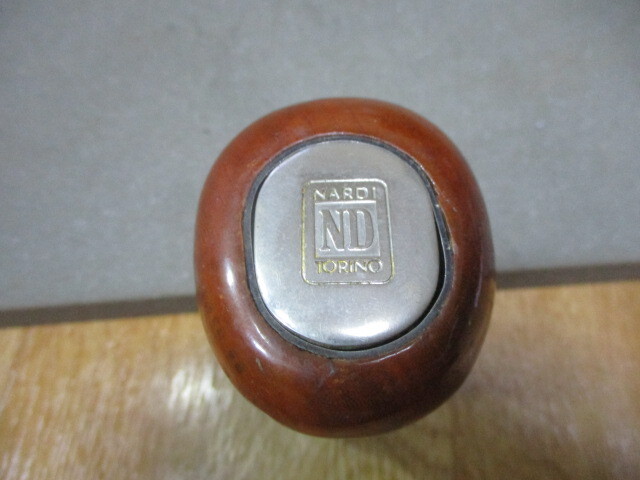 ナルディ ビンテージ プッシュ式ウッド ATシフトノブ 美中古 旧車・水中花・ステアリング拍卖