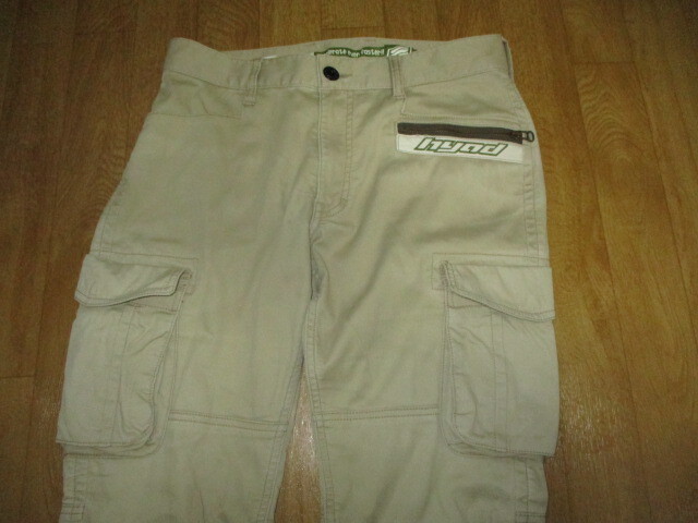 訳アリ・ヒョウドウ ゴム質膝パット入り・ライダースパンツ 美中古 サイズ31 ジャケット拍卖