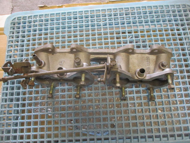 トヨタ・純正 当時物 2TG ロッド・シャフト付き・インマニ・マニーホルド・17111-88220 美中古 セリカ・TE27 レビン スプリンター拍卖