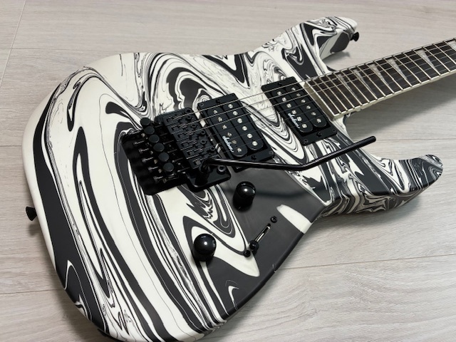 ★Jackson ジャクソン X Series Soloist SLX DX Swirl Satin White Swirl★拍卖