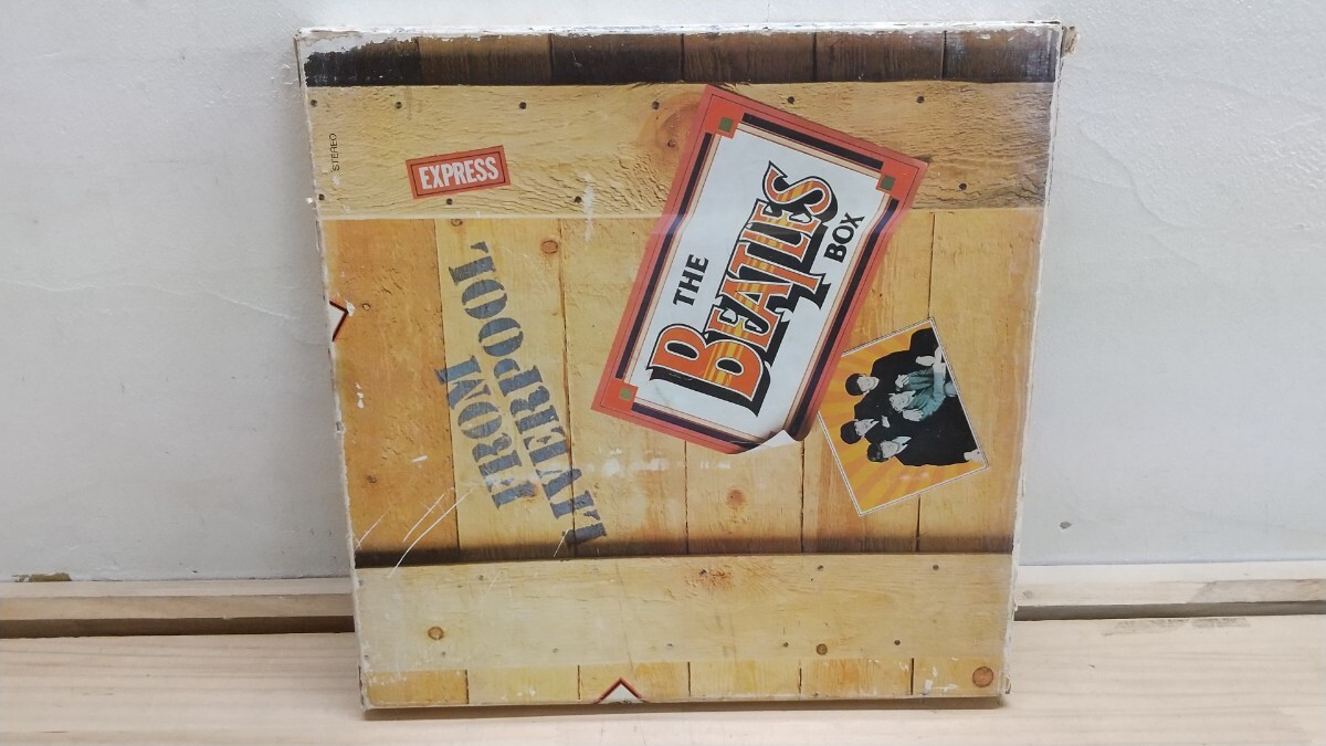 P34◆『TheBeatlesビートルズボックス リバプールより愛を込て カセットテープ全8巻-BOX 124曲 東芝EMI 外箱と1巻ラベルに傷み』希少250926拍卖