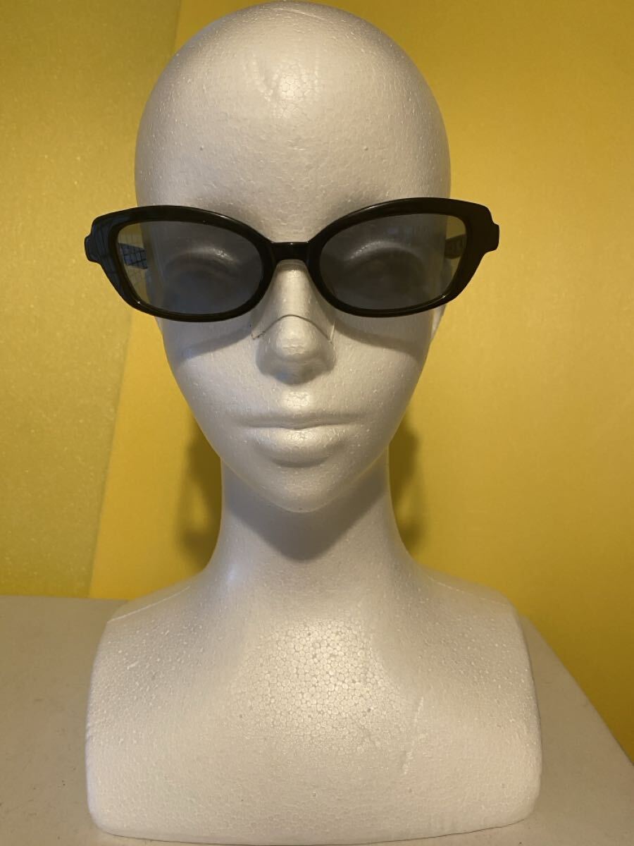 キャッツアイサングラス バイカーシェード ブラックフレーム×ブルーレンズ拍卖