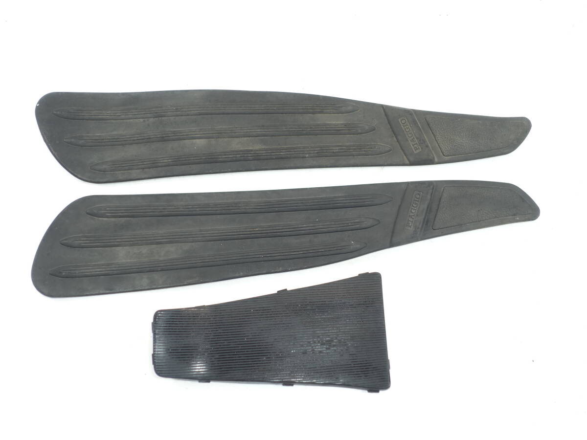 ピアッジオ★ベスパ 50★ET4 (ZAPC261000)★純正 ゴム ラバー ステップマット フロアマット 硬化無し!拍卖