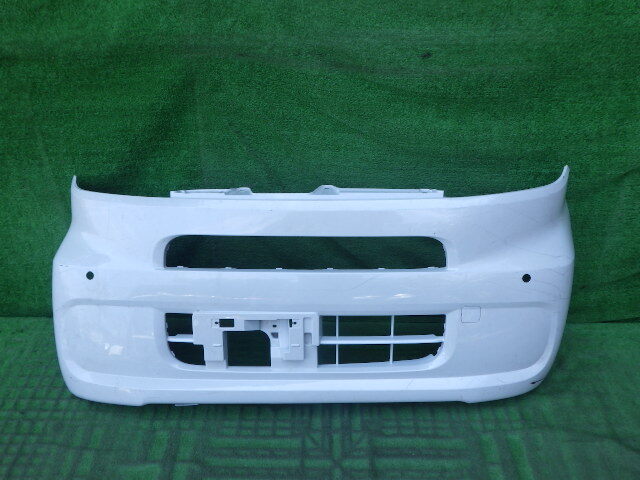 LA650S LA660S タント 純正フロントバンパー 白 パール 52119-B2F70拍卖