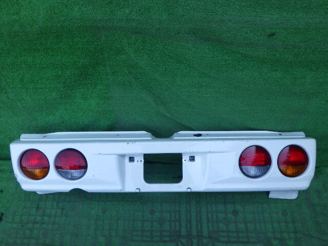 U61V U62V 前期 中期 ミニキャブ U61W タウンボックス U71V クリッパー U71W リオ 純正リアバンパー おまけ テールランプ付 リヤバンパー 拍卖