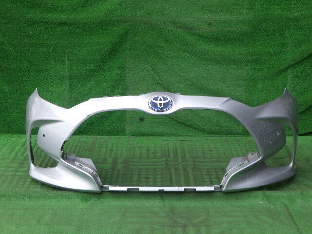 KSP210 MXPA10 MXPH15 ヤリス 純正フロントバンパー シルバー 52119-52E70 拍卖