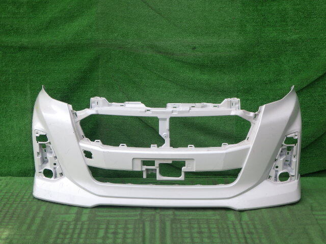 M900A M910A ルーミーカスタム M900S M910S トール カスタム 後期 純正フロントバンパー 白 パール 52119-B1450拍卖