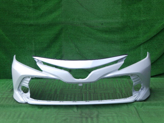 AXVH70 AXVH75 カムリ 純正フロントバンパー 白 パール 52119-33A50拍卖
