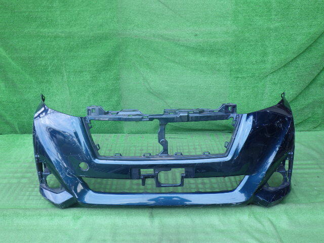 M900A M910A 前期 ルーミー 純正フロントバンパー 青 52119-B1280拍卖