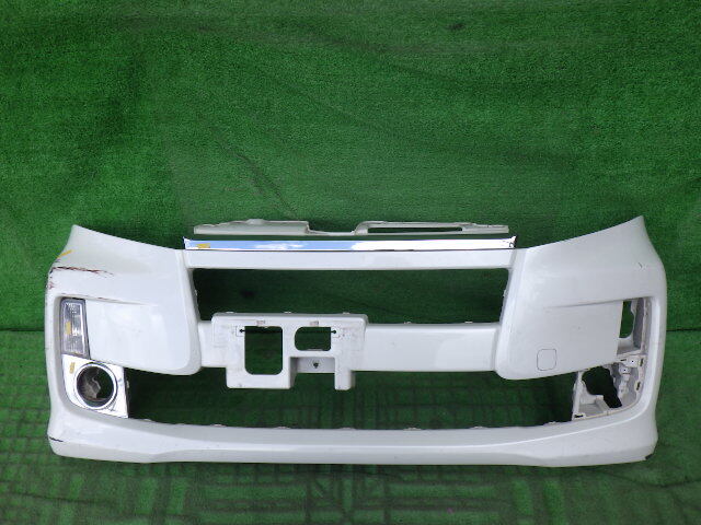 LA100S LA110S 後期 ムーヴカスタム 純正フロントバンパー おまけ 右フォグカバー メッキ ガーニッシュ付 ムーブ 白 パール 52119-B2C50拍卖