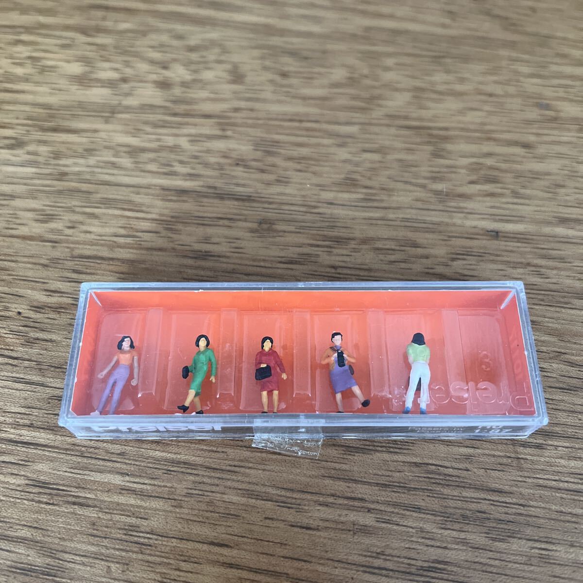 未使用保管品■プライザー Preiser  女性 詰め合わせ 5体 塗装済完成品 HO(1/87) 情景 背景 フィギュア拍卖