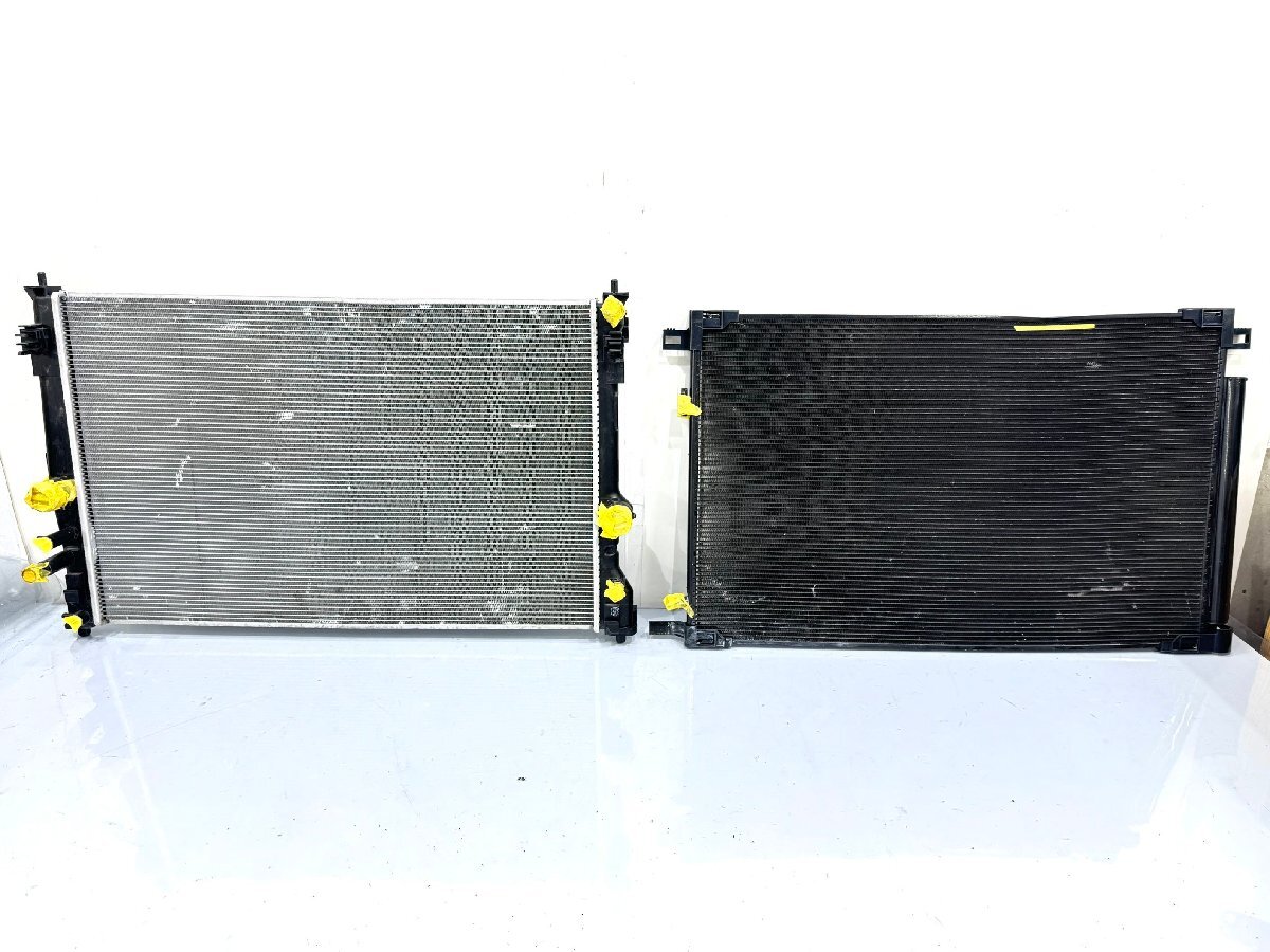 レクサスNX AAZH20/AAZH25 純正ラジエター・コンデンサー 422136-7183 (R6-42)拍卖