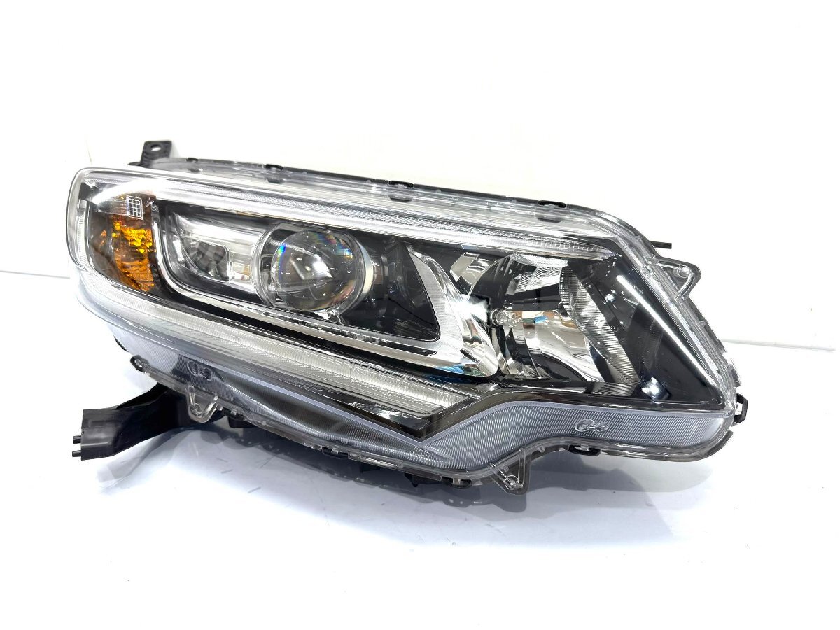 ★美品★ ホンダ フリード GB5 純正 右 LED ヘッドライト STANLEY W2172 刻印J5 (Z31-28)拍卖