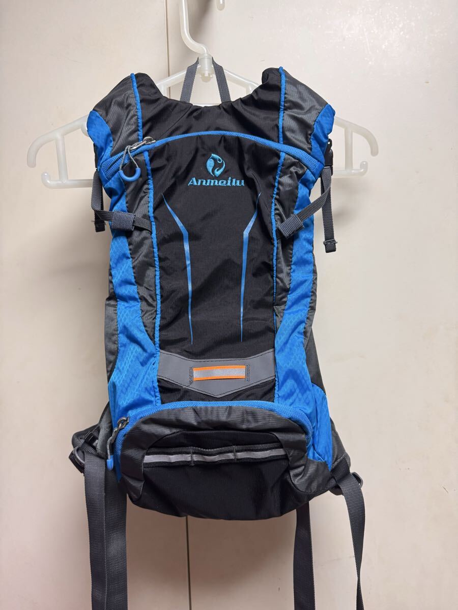 送料格安スピード発送!極美品★ランニングバックパックリュックサック★Fサイズジョギング陸上登山トレランマラソン拍卖