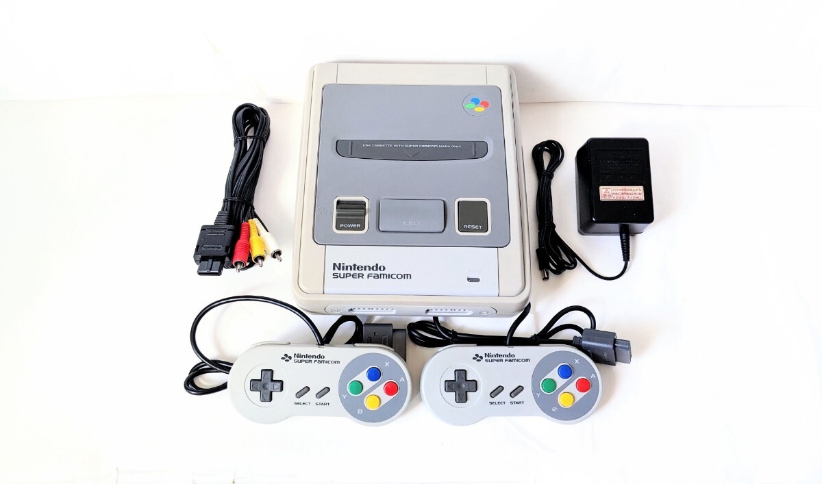 動作品・清掃済み★Nintendo/任天堂 スーパーファミコン本体 SHVC-001 前期型 純正コントローラー2個・純正AVケーブル・純正アダプター 拍卖