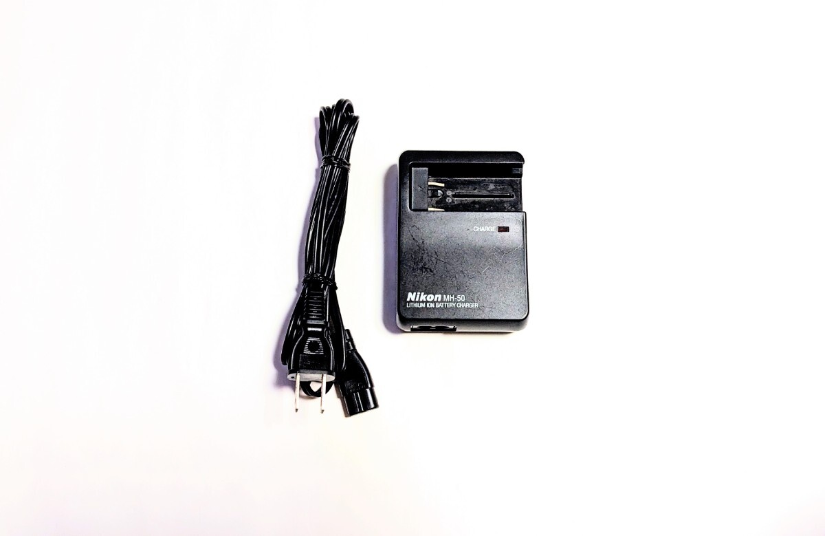 出力未確認★Nikon/ニコン 純正 「MH-50」バッテリーチャージャー 充電器 + 電源コード付き拍卖