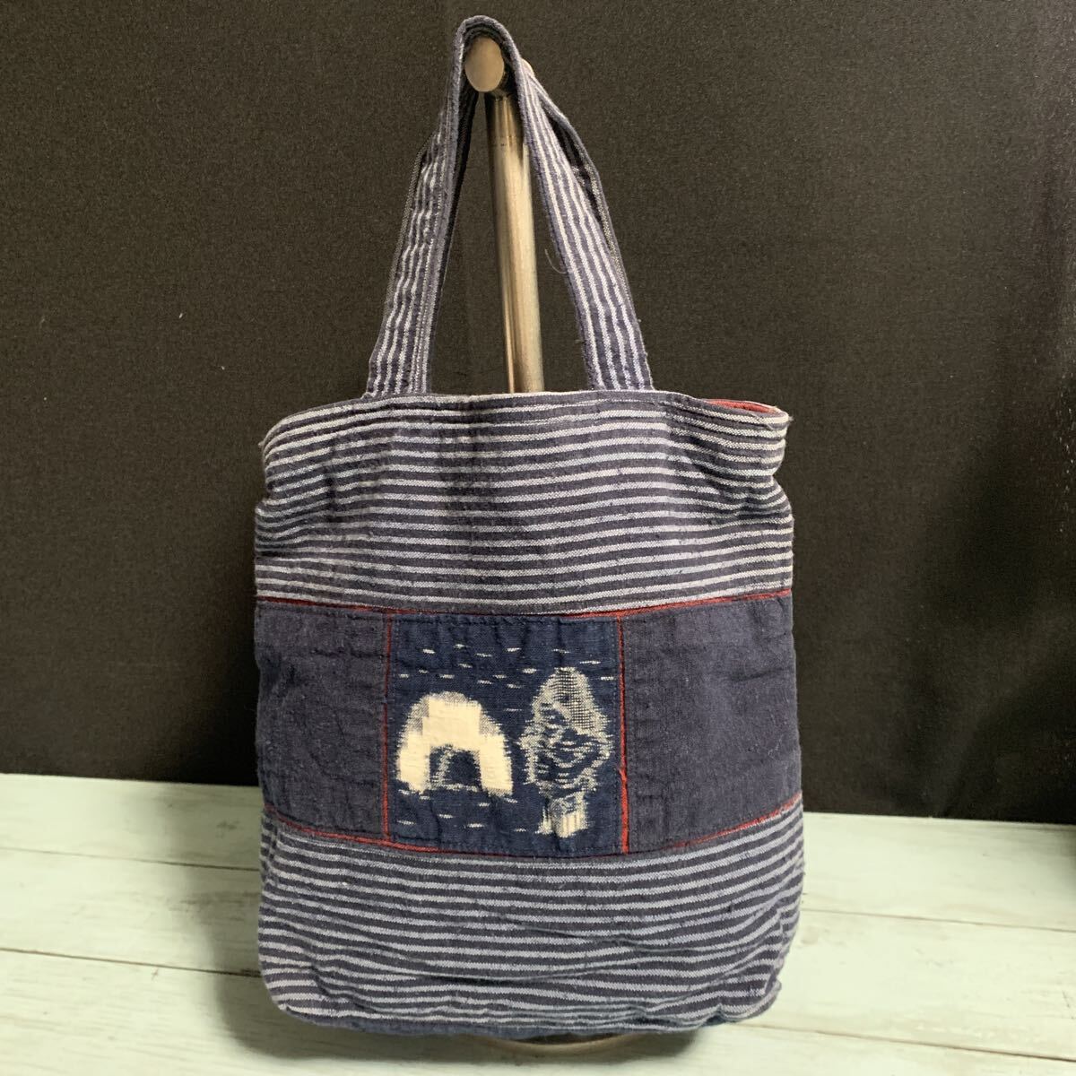 ハンドバック バッグ ポーチ 藍染 生地 リメイク素材 ハンドメイド 型染め 絣 リメイク パッチワーク カスリ (A-3133)拍卖