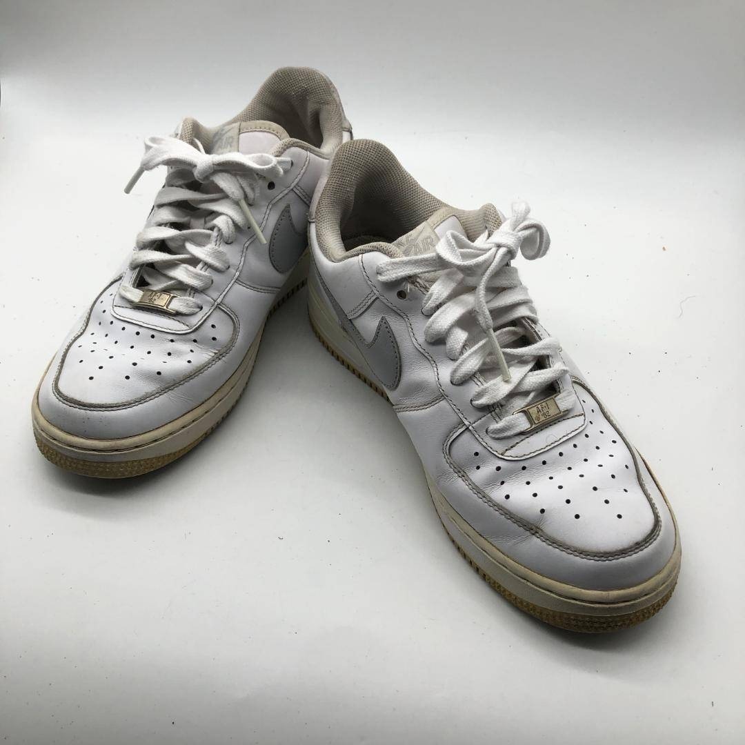 NIKE AIR FORCE 1 WHITE スニーカー 25.5cm B1927拍卖