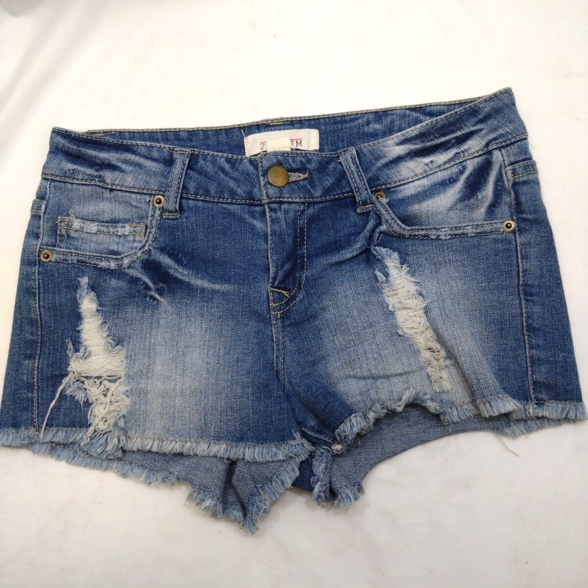 2.1 DENIM ダメージ デニム ホットパンツ ショートパンツ サイズ26 マイクロ Y2K カットオフ ヤフオクにも多数出品拍卖