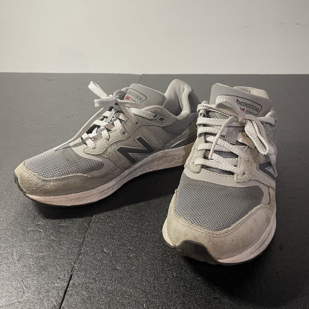 New Balance ニューバランス 880 グレー スニーカー 25cm拍卖
