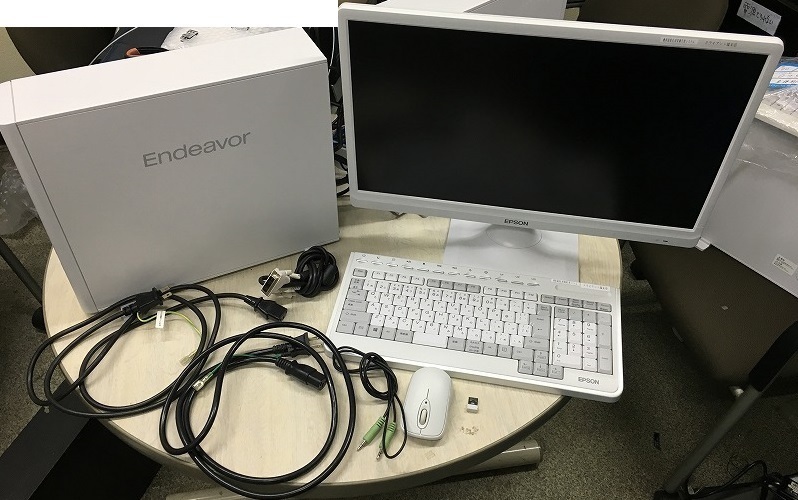 T☆EPSON Endeavor AT992+21.5インチ液晶一式/Win7pro64bit/i5-4690 3.50GHz/メモリ8G/HDD500G/無線キーボード、無線マウス付【2F-30】拍卖
