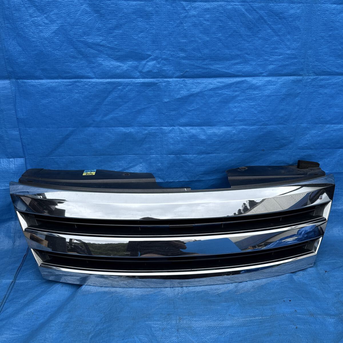 ◆ニッサン セレナ ライダー オーテック《CC25 CNC25 C25 NC25》純正 フロントグリル グリル フロントバンパーグリル 62310 1A20G◆拍卖