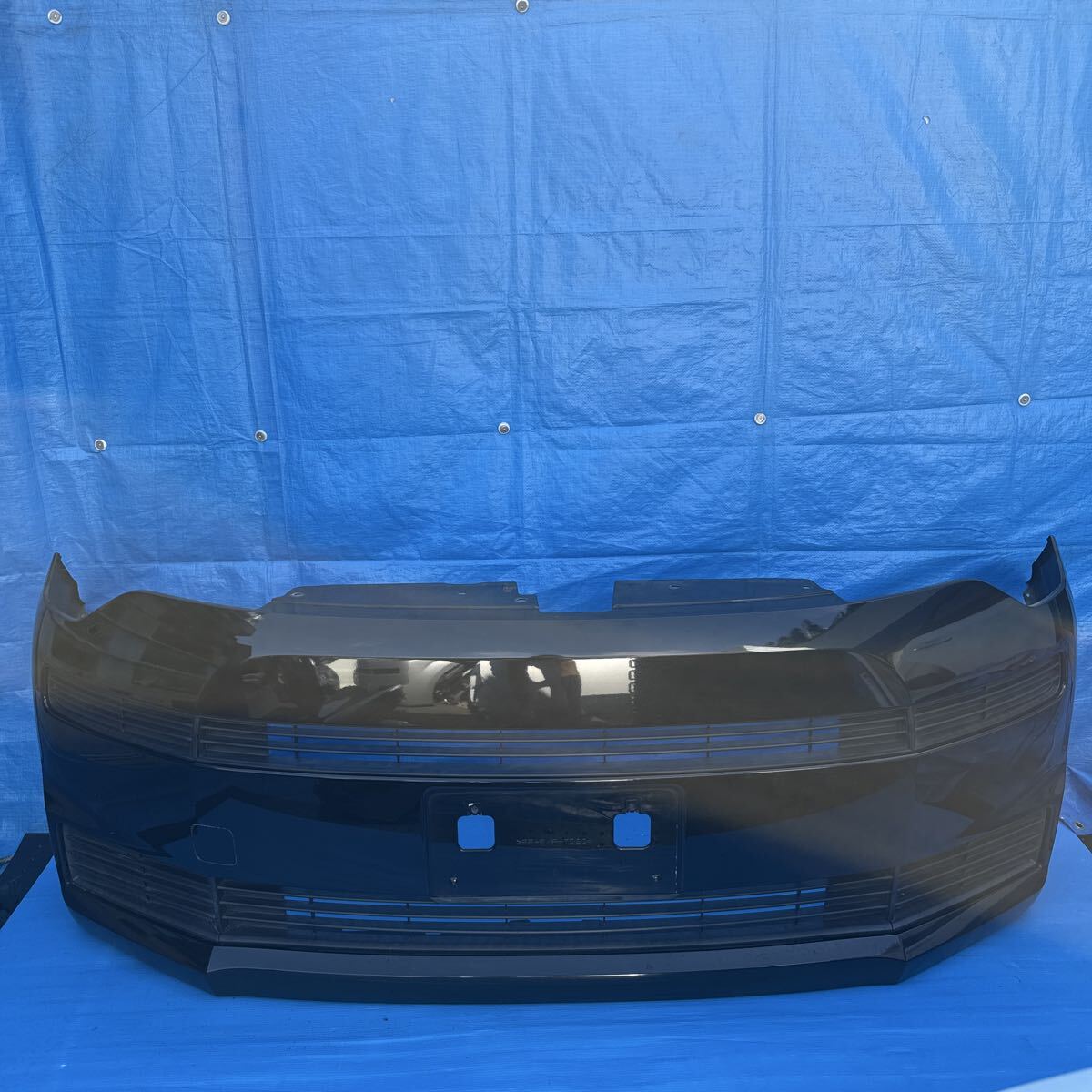 ◆トヨタ スペイド《NSP140 NSP141 NCP141 NCP145》純正 フロントバンパー フロント バンパー カラー 209 (ブラックマイカ) 52119-52810◆拍卖