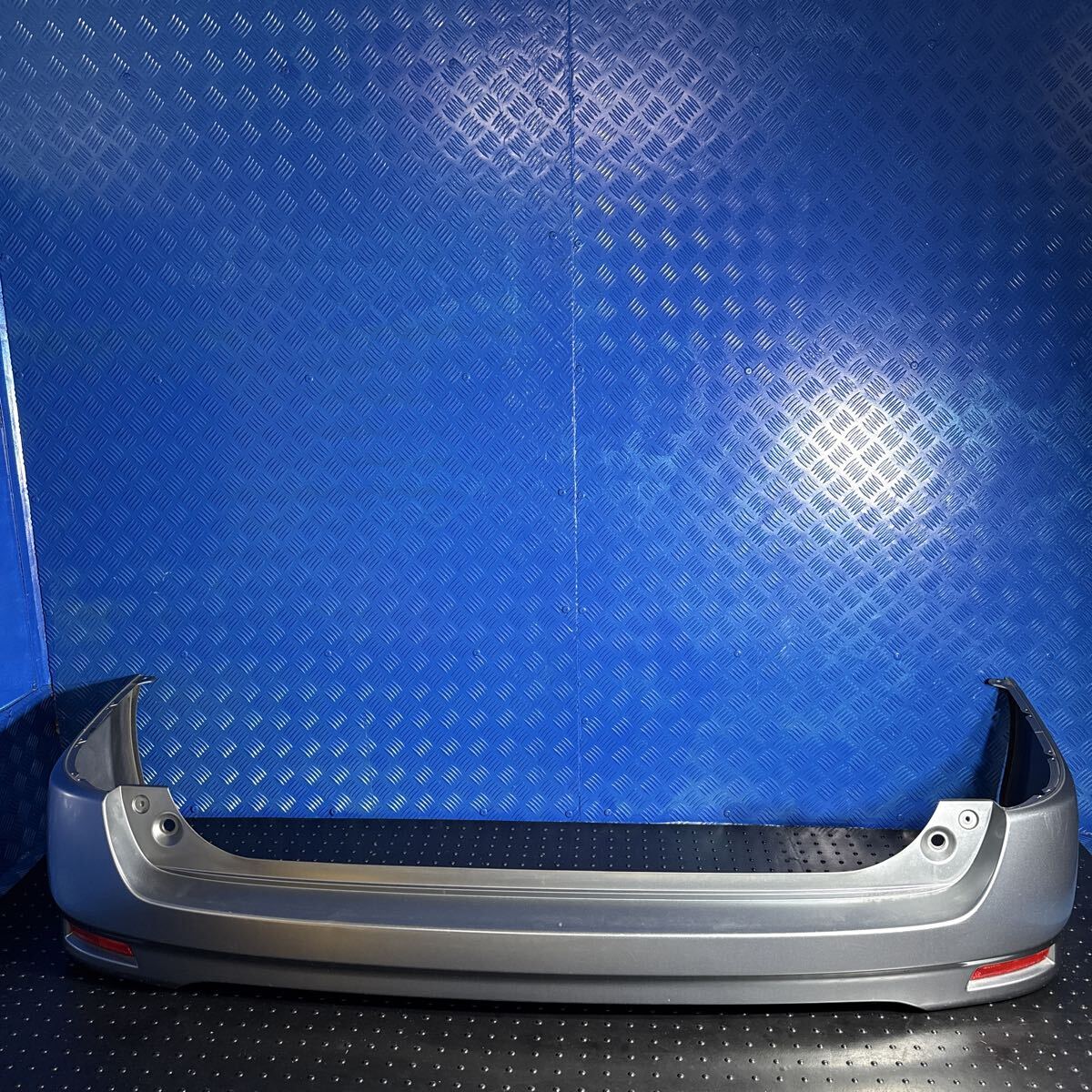 ◆ニッサン セレナ ハイウェイスター《CC25 CNC25 C25 NC25》純正 リアバンパー バックバンパー カラー KAK(クールアイアン) 85022-CY80H◆拍卖