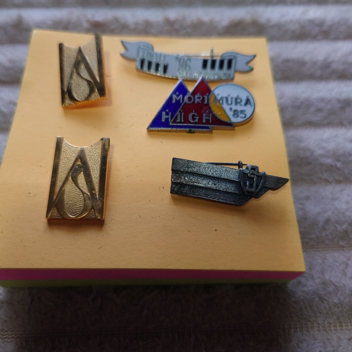 森村学園 森村学園高等部 バッチ 5個セット拍卖