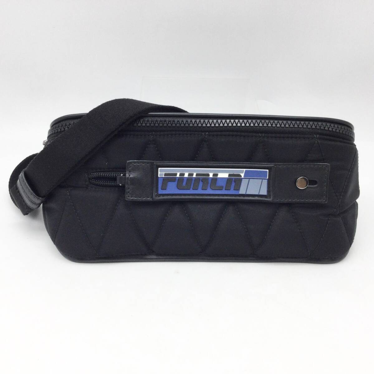 8392 FURLA フルラ ウエストバッグ 964449 ブラック グレー キルティング ウエストポーチ ボディバッグ ヒップバッグ メンズ ロゴ拍卖