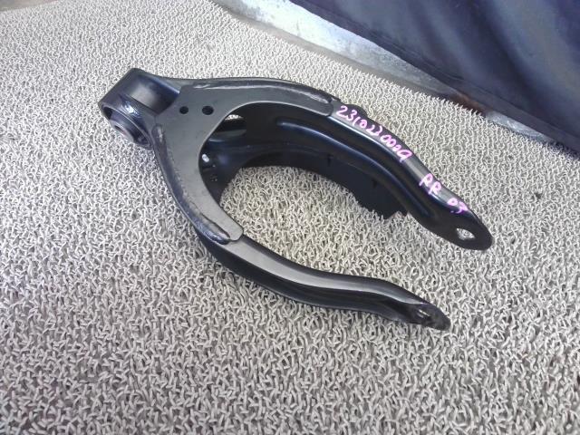 アルファード 6AA-AYH30W リア 右 ロアアーム ハイブリッド エグゼクティブラウンジS 4WD 7人 202 48710-58010拍卖