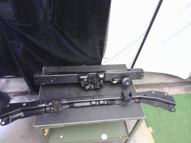 ランディ 5AA-SGC27 ラジエータコアサポート 2.0X 8人 QAB 58230-52Z00 58210-52Z00拍卖