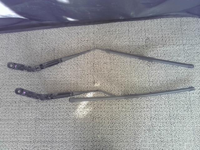 シビック DBA-FC1 Fワイパーアーム左右セット セダン R565M 76600-TEA-T01 76610-TEA-T01拍卖