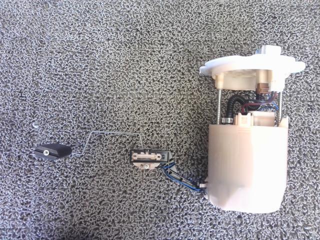 セレナ 5AA-GFC27 フューエルポンプ ハイウェイスターV アーバンクロム 8人 KAD 17040-5TA0A拍卖