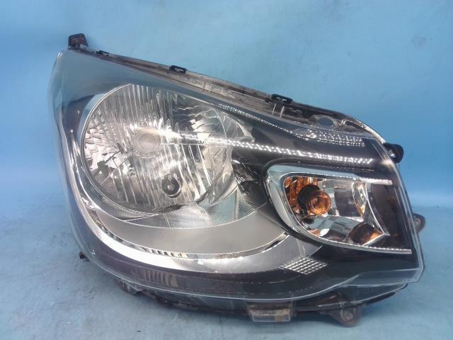 eKワゴン DBA-B11W 右 ヘッド ランプ ライト E V09B W1046 8301C576拍卖