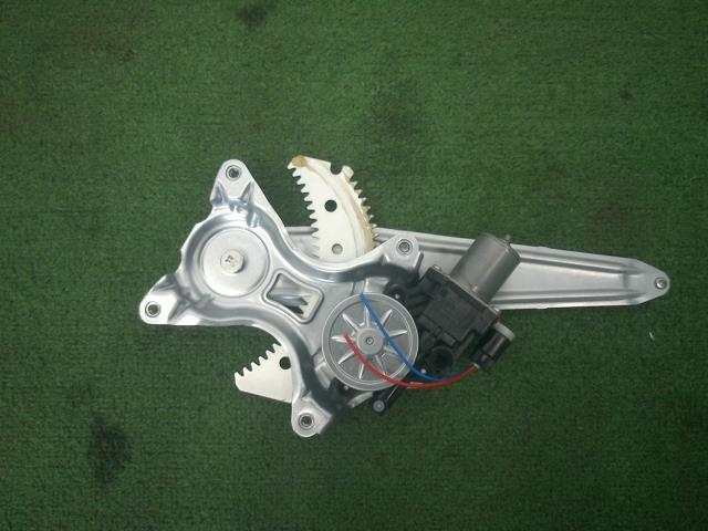 ルーミー 5BA-M900A リア 右 ドア レギュレーター G W24 85720-B2110 85720-B2110拍卖