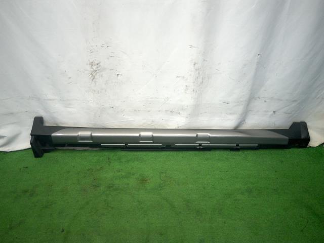 エクストレイル DAA-HNT32 右 サイド ステップ スカート 20X HYBRIDブラックエクストリーマーX G41 76850-8A32A拍卖