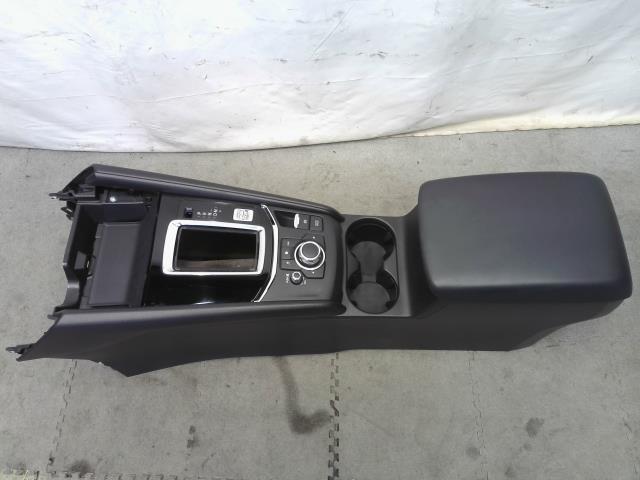 CX-5 6BA-KFEP コンソールボックス 20S プロアクティブ 46V K123-64-360拍卖