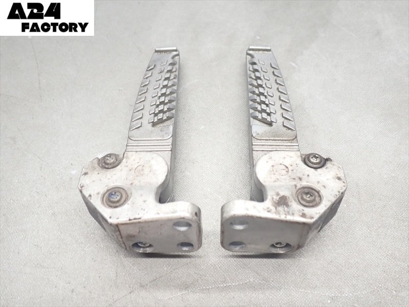 I1R7-0827 ヤマハ シグナス125XSR タンデムステップ 純正 【RKRSE4650DA058*** 動画有】拍卖