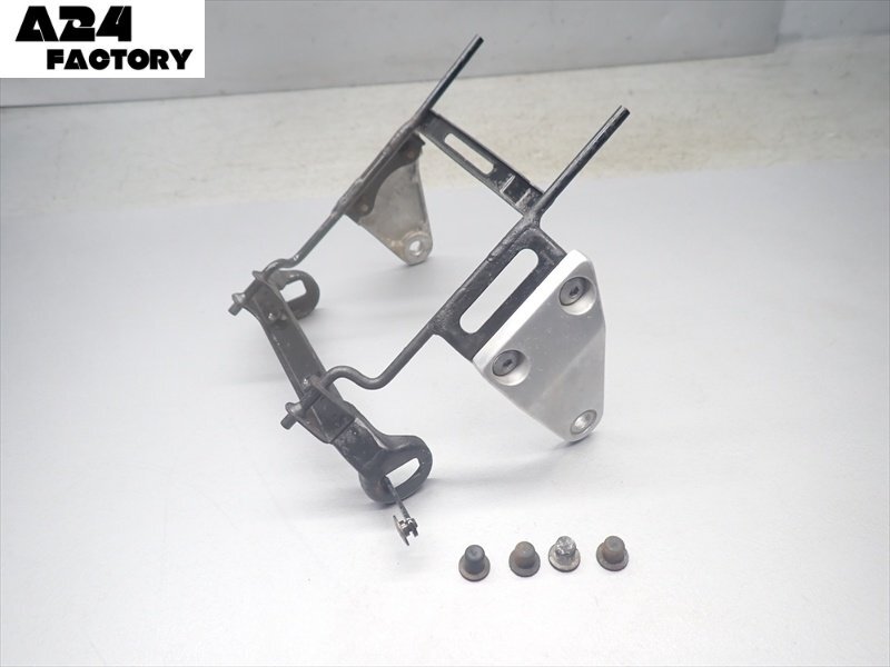 J1R7-0908 ホンダ CB400SF ヘッドライト ステー 純正品 【NC31-103~ 1992年式 初期型 動画有】拍卖