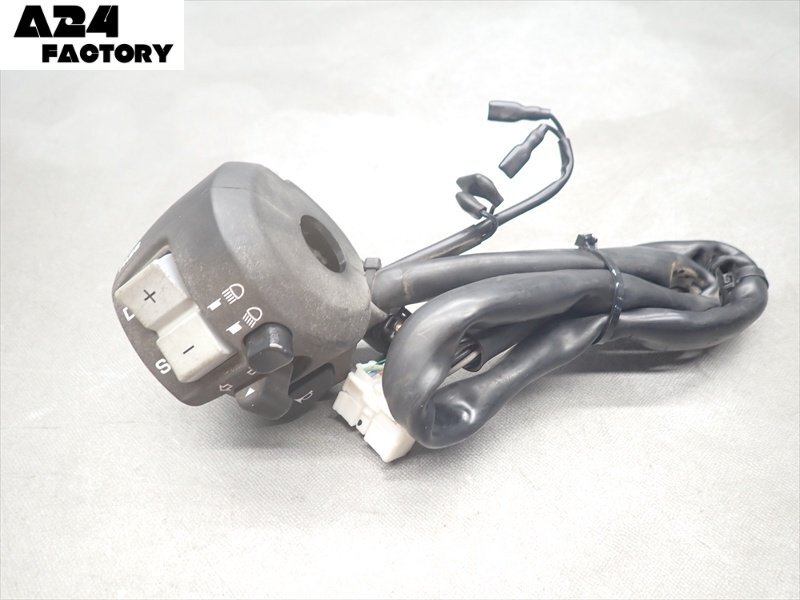 J1R7-0905 ホンダ フォルツァZ 左 ハンドルスイッチ 純正品 動作OK 【MF10-130~】拍卖