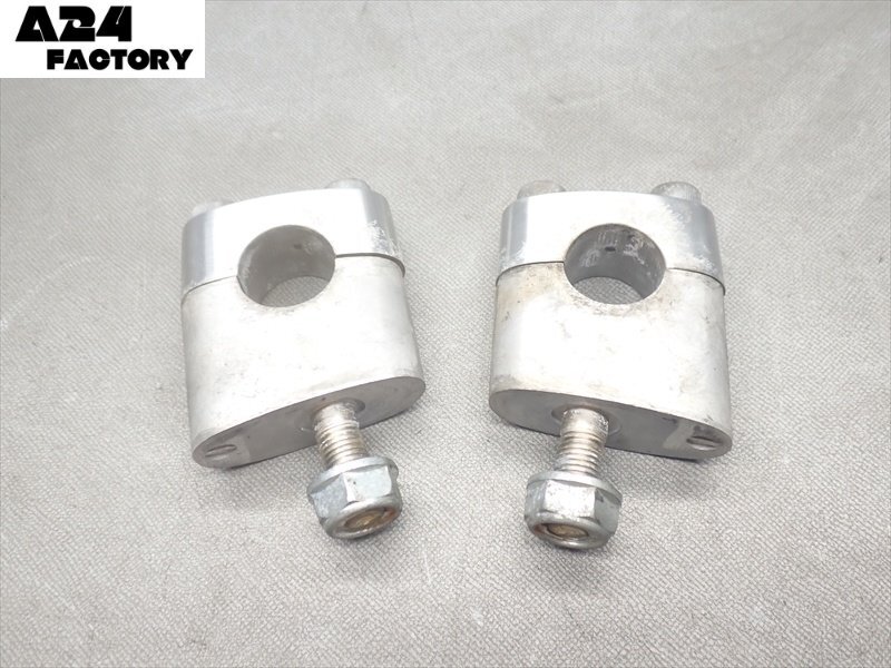 J1R7-0905 ホンダ フォルツァZ ハンドルクランプ 純正品 【MF10-130~】拍卖