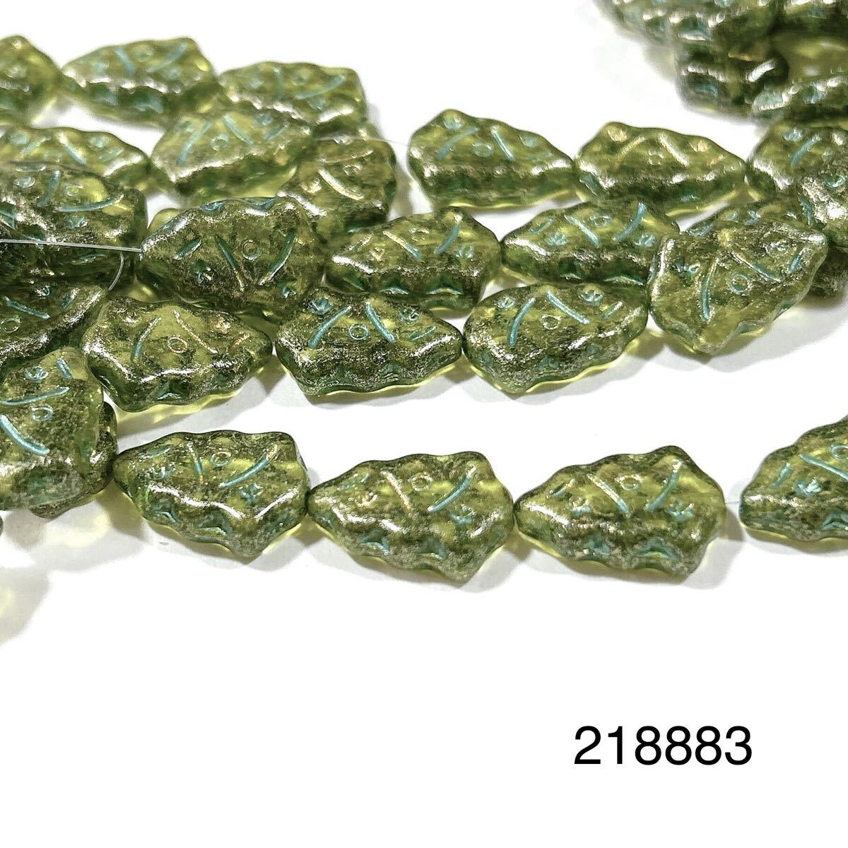 クリスマスツリー8個 チェコビーズ 218883拍卖