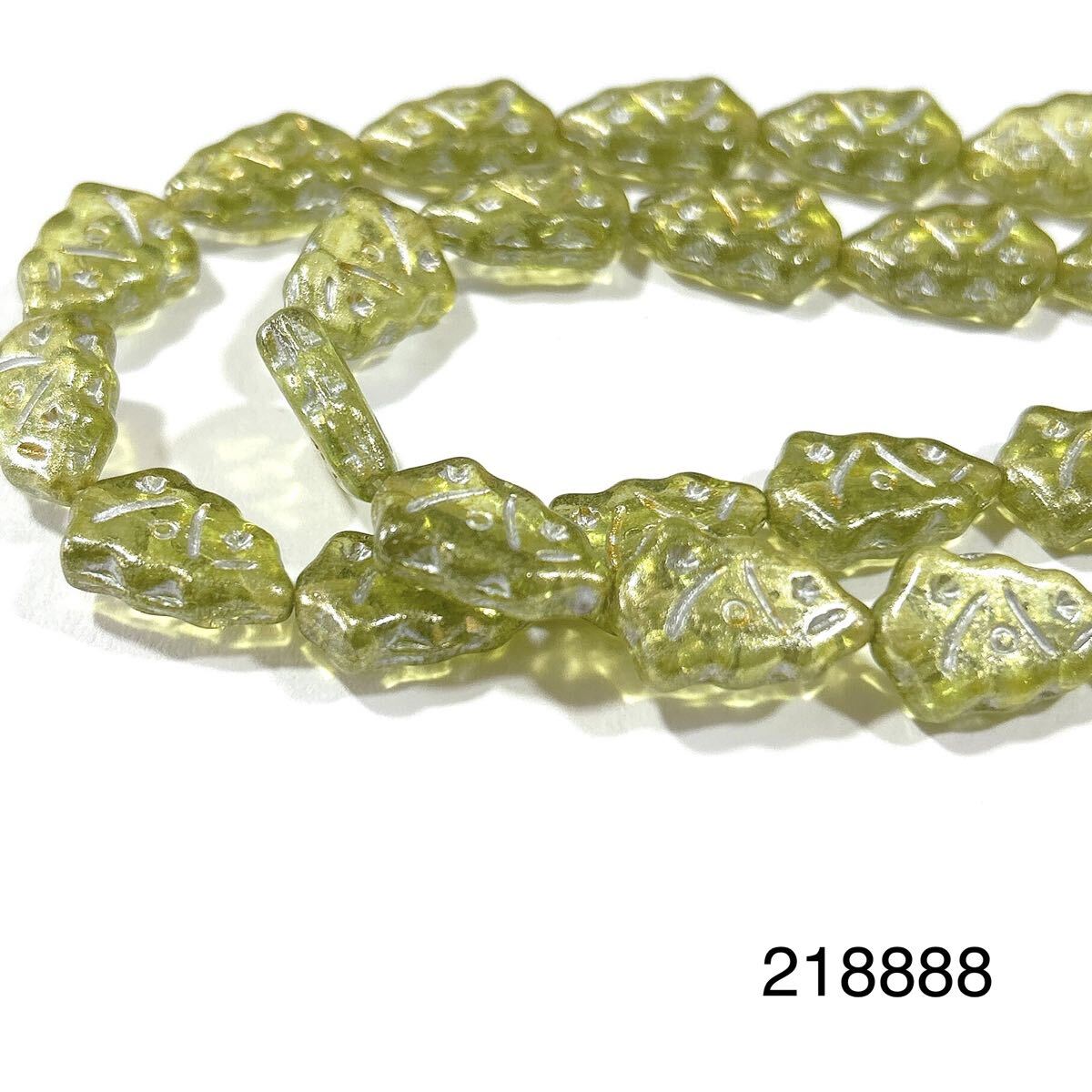 クリスマスツリー8個 チェコビーズ 218888拍卖