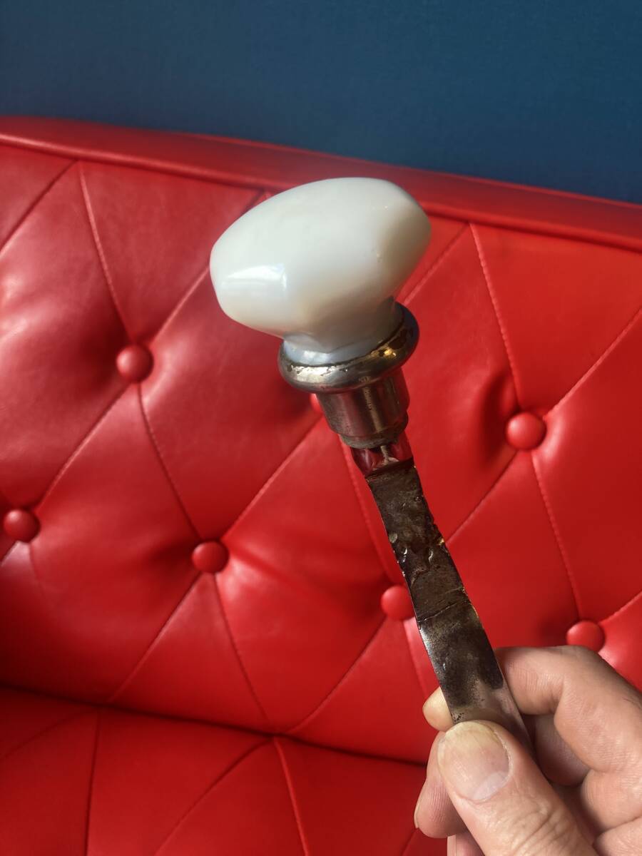 当時物30s40sミニミルクホワイトシフトノブUSA製 シフトノブ チョッパー ナックル パン ショベルサイドバルブ アイアン ベイツ拍卖