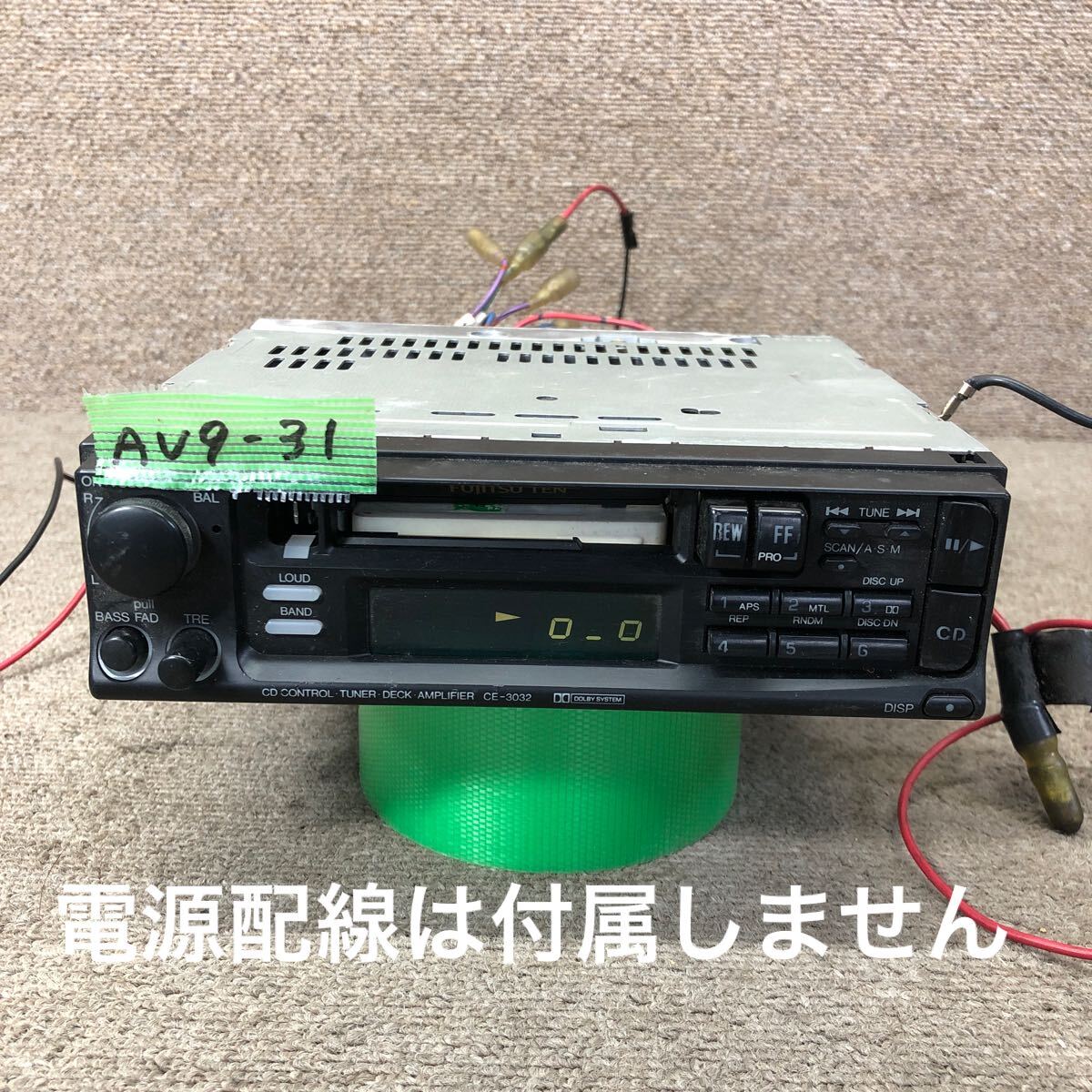 AV9-31 激安 カーステレオ FUJITSU TEN CE-3032 CE-3032SD1 カセットデッキ FM/AM プレーヤー 本体のみ 簡易動作確認済み 中古現状品拍卖