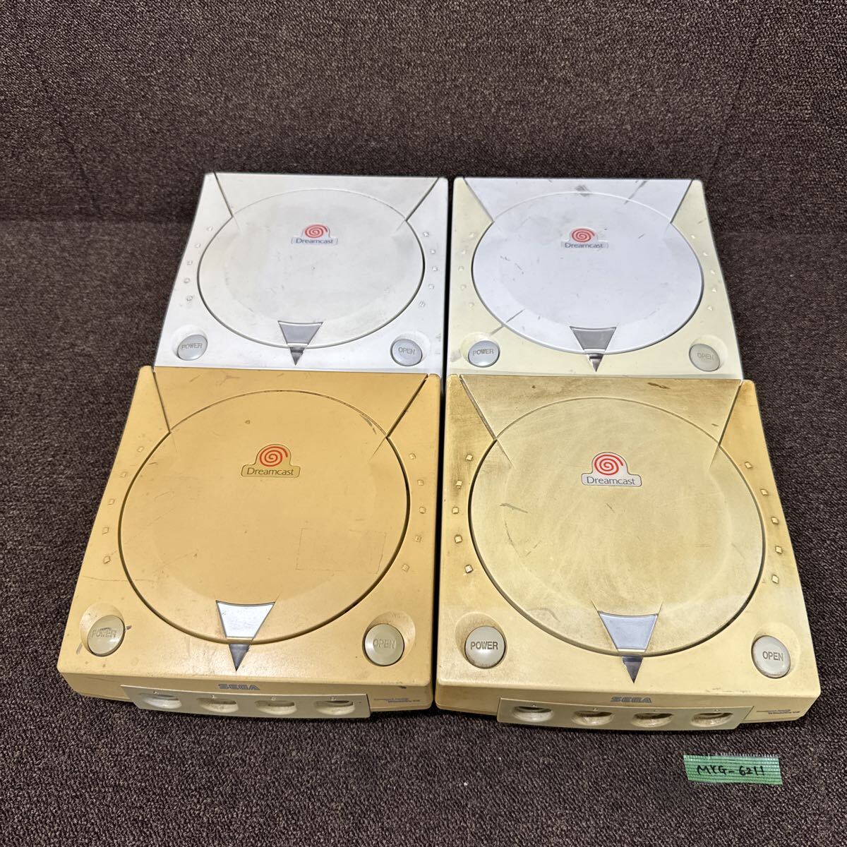 MYG-6211 激安 ゲー厶機 SEGA Dreamcast ドリームキャスト HKT-3000 本体のみ 4台 まとめ売り 通電OK ジャンク 同梱不可拍卖