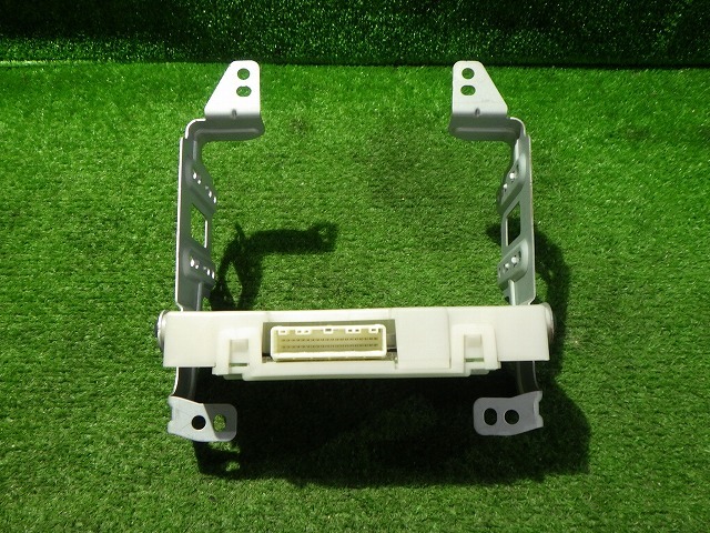 セレナ エアコンコントロールユニット C26 27760-1VB0A 日産 250830208拍卖